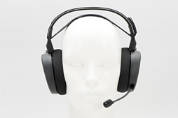 画像ギャラリー No.010のサムネイル画像 / 【PR】SteelSeries製ヘッドセット「Arctis 7」徹底検証。 ワイヤレス＆ワイヤード両対応モデルは，PS4との相性が抜群だった 