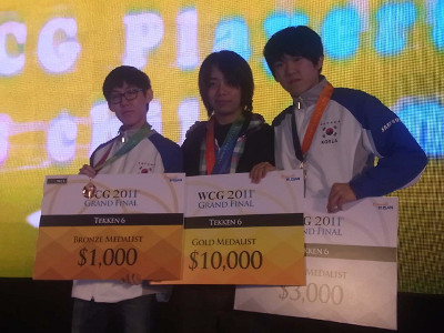 画像ギャラリー No.006のサムネイル画像 / 「WCG2011」，「鉄拳6」日本代表のNOBI選手が金メダルを獲得