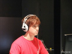 画像ギャラリー No.002のサムネイル画像 / ［TGS 2010］CyACブースで行われた，プロゲーマー2名による「Quake Live」エキシビションマッチレポート