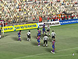 画像ギャラリー No.014のサムネイル画像 / FIFA公認で選手もチームもすべて実名，「FIFA 08」のデモ版を掲載