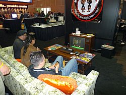 画像ギャラリー No.062のサムネイル画像 / ビデオゲームの歴史がここに集結。激レアなコンシューマゲーム実機に触れられたE3会場の「VIDEOGAME HISTORY MUSEUM」ブースを紹介
