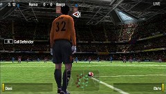 画像ギャラリー No.009のサムネイル画像 / 連載「PCゲームを持ち出そう！」。第17回はサッカーゲーム「FIFA 08」のPSP版を紹介