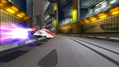 画像ギャラリー No.014のサムネイル画像 / 連載「PCゲームを持ち出そう！」。第27回はPSP用レースゲーム「WipEout Pulse」を紹介