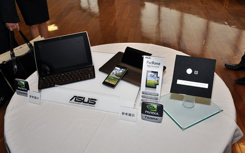 画像ギャラリー No.019のサムネイル画像 / 着脱式キーボード採用のASUS製Androidタブレット「Eee Pad Transformer」，6月25日に5万9800円で発売決定