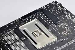 画像ギャラリー No.010のサムネイル画像 / 「AMD FX」対応のASUS製ゲーマー向けマザーボード「Crosshair V Formula」を概観してみる