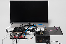 画像ギャラリー No.053のサムネイル画像 / 【PR】PCゲーマーのための「超小型ゲームPC」自作講座。カード長170mmのASUS製GTX 760カードなら，PCはここまで小さくできる