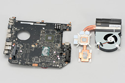 画像ギャラリー No.020のサムネイル画像 / 【PR】世界初！ ASUSのデスクトップPC「ROG GR6」を戦艦三笠艦内に設置し，三笠を操艦するの巻