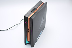 画像ギャラリー No.034のサムネイル画像 / 初代PS3より小さなASUSのゲームPC「ROG GR8 II」をテスト。GTX 1060 3GB＋i7-7700搭載でMMORPGも実用的に遊べる
