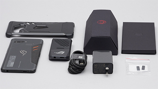 画像ギャラリー No.005のサムネイル画像 / 「ROG Phone」レビュー。確かにこれは「ゲーマー向けスマートフォン」だ