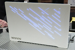 画像ギャラリー No.031のサムネイル画像 / ASUS「ROG Zephyrus G14」テストレポート。1.7kg未満で毎日持ち運べるゲームノートPCは，本当にゲームを楽しめる実力があるのか？