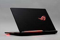 画像ギャラリー No.003のサムネイル画像 / ASUS「ROG Strix Scar 17」テストレポート。RTX 3080＆Ryzen 9 5900HX搭載のハイエンドノートPCの性能を検証する