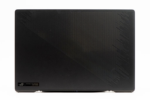 画像ギャラリー No.003のサムネイル画像 / ASUS「ROG Zephyrus M16」テストレポート。アスペクト比16：10のディスプレイはゲームで強みを発揮できるのか