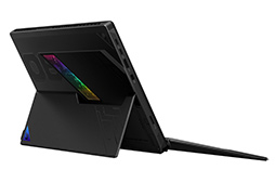 画像ギャラリー No.007のサムネイル画像 / 約2kgでGeForce RTX 5090を内蔵するノートPC「ROG Zephyrus G16」など，ゲーマー向けノートPCやタブレットPCをASUSが発表