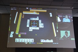 画像ギャラリー No.013のサムネイル画像 / ここで嶺上開花だと……「雀龍門」プレイヤー80万人の頂点に立つのは誰か？ 「黄龍杯最終決戦」レポート
