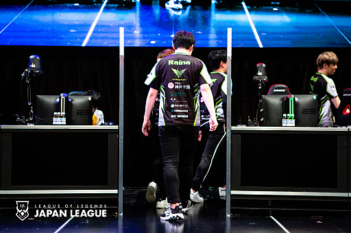 画像ギャラリー No.005のサムネイル画像 / 「LJL 2020 Summer Split」Week3の試合結果をお届け。V3がDFMに勝利し，無傷の6連勝で単独首位をキープ