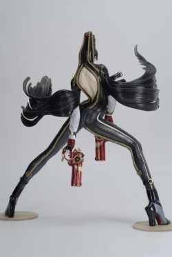画像ギャラリー No.004のサムネイル画像 / セガ＆プラチナゲームズ監修の「BAYONETTA」ガレージキット登場