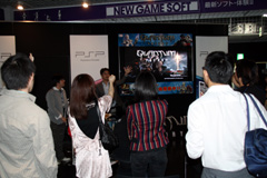 画像ギャラリー No.010のサムネイル画像 / 「QUANTUM THEORY」店頭体験会で,エグゼクティブプロデューサー とディレクターがデモプレイ&トークを披露!