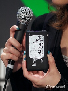 画像ギャラリー No.015のサムネイル画像 / アッキーナもタッチーナ！　「METAL GEAR SOLID TOUCH」完成発表会