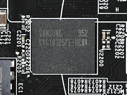 画像ギャラリー No.018のサムネイル画像 / “OC上等”なHD 5870カードは，ゲーム用途でメリットをもたらすか。MSI「R5870 Lightning」を試す