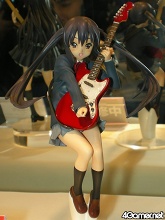 画像ギャラリー No.045のサムネイル画像 / 幕張メッセのホール1からホール8まで，ぶち抜きで開催された「ワンダーフェスティバル2010［冬］」で新作フィギュアの波に揉まれてきました