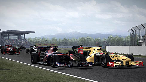 画像ギャラリー No.011のサムネイル画像 / 「F1 2010」で，別次元のスピード体験を。コードマスターズの最新作は，F1のすべてをあますところなく再現した，F1ドライバー「なりきり」レースゲームだ