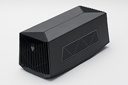 画像ギャラリー No.002のサムネイル画像 / ALIENWAREノートPC専用の外付けグラフィックスボックス「Graphics Amplifier」レビュー。“夢のデバイス”は本当に使えるのか？