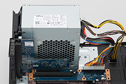 画像ギャラリー No.025のサムネイル画像 / ALIENWAREノートPC専用の外付けグラフィックスボックス「Graphics Amplifier」レビュー。“夢のデバイス”は本当に使えるのか？