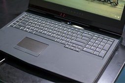 画像ギャラリー No.019のサムネイル画像 / ALIENWAREの担当者に聞く,新世代「17」「15」ノートPCのポイント。いかにして薄型化し,いかにして使い勝手を改善したのか
