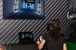画像ギャラリー No.016のサムネイル画像 / ALIENWARE，エレクトロニックサウンドグループ「The Glitch Mob」とのコラボ成果をSXSWで生披露。自社内に設けた「Twitch配信ルーム」も公開