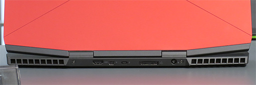 画像ギャラリー No.007のサムネイル画像 / 「ALIENWARE m15」国内初披露。ブランド初の薄型ノートPC，気になるその特徴を担当者が明らかに