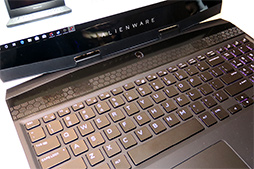 画像ギャラリー No.010のサムネイル画像 / 「ALIENWARE m15」国内初披露。ブランド初の薄型ノートPC，気になるその特徴を担当者が明らかに