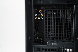 画像ギャラリー No.022のサムネイル画像 / 【PR】Dellの新型ゲームPC「New Alienware Aurora R13」は，斬新な新筐体とハイエンドなCPU＆GPUで4Kゲームも快適な高性能マシンだ