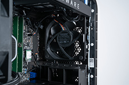 画像ギャラリー No.033のサムネイル画像 / 【PR】Dellの新型ゲームPC「New Alienware Aurora R13」は，斬新な新筐体とハイエンドなCPU＆GPUで4Kゲームも快適な高性能マシンだ