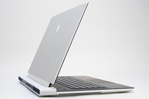 画像ギャラリー No.013のサムネイル画像 / 薄型で高性能なゲームノートPC「Alienware x16」の実力を検証。最新CPU＆GPUのパワーを引き出す新筐体に注目だ【PR】
