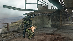 画像ギャラリー No.003のサムネイル画像 / ［TGS 2009］遊び応え満点の協力プレイが楽しめた「METAL GEAR SOLID PEACE WALKER」のプレイレポートを掲載