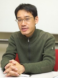 画像ギャラリー No.005のサムネイル画像 / 戦場でシャアやアムロ，カミーユに会える「大規模任務」が楽しみな，「ガンダムネットワークオペレーション3」開発＆運営スタッフインタビュー