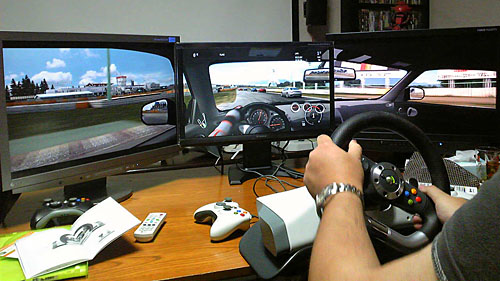 画像ギャラリー No.010のサムネイル画像 / 【西川善司】Windows 7発売記念ホームパーティで，「Forza 3」を多画面プレイした話