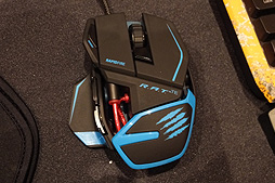 画像ギャラリー No.007のサムネイル画像 / ［CES 2014］Mad Catzが国内未発売のゲーマー向けマウスやステアリングコントローラを披露。Titanfall公式ライセンスを得たキーボードなども登場