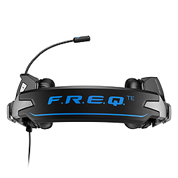 画像ギャラリー No.004のサムネイル画像 / Mad Catz，FPS特化のアナログ接続型ヘッドセットを本日発売。水洗い対応の布製マウスパッドも