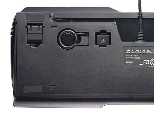 画像ギャラリー No.006のサムネイル画像 / Mad Catz，新開発スイッチ搭載のゲーマー向け軽量マウス「M.O.J.O. M1」とCherry赤軸採用の英語フルキーボードを国内発売