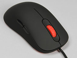 画像ギャラリー No.003のサムネイル画像 / ZOWIEの新型ワイヤードマウス「AM」レビュー。SpawN仕様の光学センサー搭載モデルは「クセがなく，人を選ぶ」