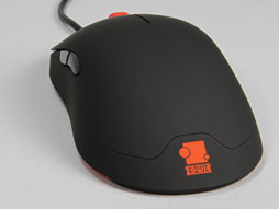 画像ギャラリー No.007のサムネイル画像 / ZOWIEの新型ワイヤードマウス「AM」レビュー。SpawN仕様の光学センサー搭載モデルは「クセがなく，人を選ぶ」