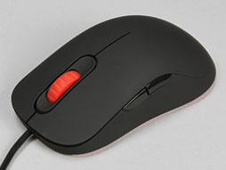 画像ギャラリー No.008のサムネイル画像 / ZOWIEの新型ワイヤードマウス「AM」レビュー。SpawN仕様の光学センサー搭載モデルは「クセがなく，人を選ぶ」