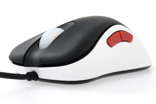 画像ギャラリー No.001のサムネイル画像 / ZOWIE，ゲーマー向けマウスの新製品「EC eVo CL」発表。QuakeシリーズのプロゲーマーCoollerとの共同開発で完成