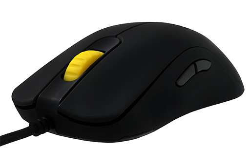画像ギャラリー No.002のサムネイル画像 / ZOWIE GEAR，左右対称形状のゲーマー向けマウス「FK1」発表。「FK」比で若干大きくなり，センサーもPixArtの最新モデルに