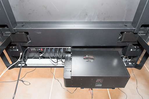 画像ギャラリー No.011のサムネイル画像 / BenQ ZOWIEの新作は「ゲーマー向けの机」。あらゆるプレイスタイルに対応するという完全e-Sports仕様で登場