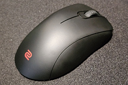 画像ギャラリー No.004のサムネイル画像 / ZOWIEブランド初のワイヤレスマウスは混信に強い？ 2023年登場のマウスを日本で初披露