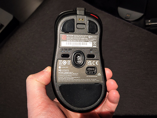 画像ギャラリー No.006のサムネイル画像 / ZOWIEブランド初のワイヤレスマウスは混信に強い？ 2023年登場のマウスを日本で初披露