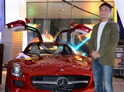 画像ギャラリー No.011のサムネイル画像 / GT5日本最速ドライバーは誰？　優勝者特典はプロドライバーによるレッスンというM・ベンツコラボイベントをレポート