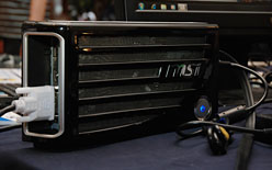 画像ギャラリー No.003のサムネイル画像 / MSI，秋葉原でエンドユーザー向けイベントを開催。COMPUTEXの展示品，一部は早くも国内発売へ